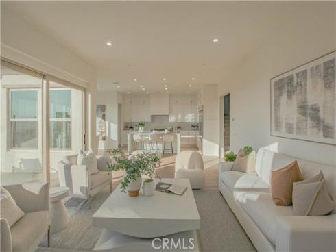 137 Oakstone , Irvine, CA