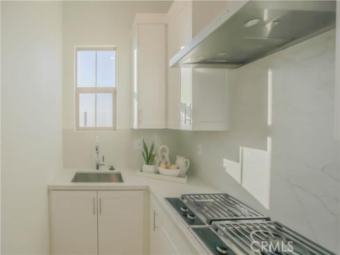 137 Oakstone , Irvine, CA