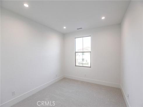 137 Oakstone , Irvine, CA