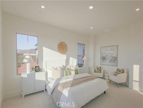 137 Oakstone , Irvine, CA