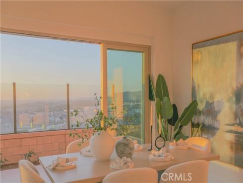 137 Oakstone , Irvine, CA