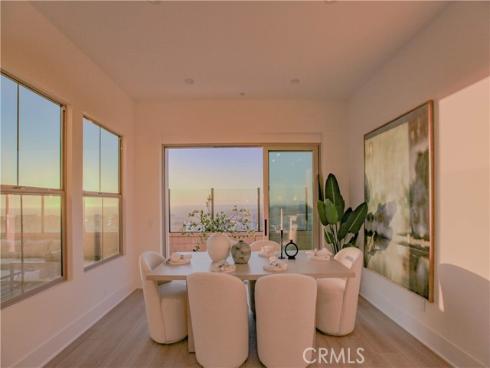 137 Oakstone , Irvine, CA