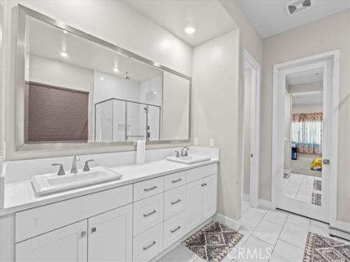 113  Source  , Irvine, CA