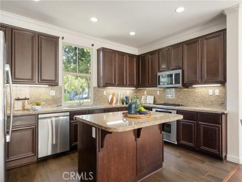 42  Land Grant  , Irvine, CA