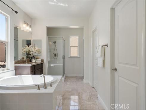 42  Land Grant  , Irvine, CA