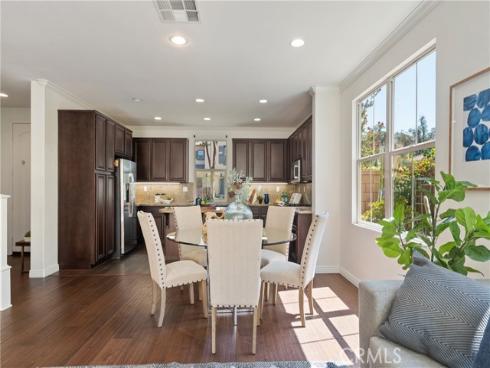 42  Land Grant  , Irvine, CA