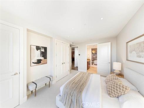 8081 Scholarship , Irvine, CA