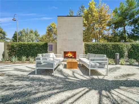 74  Iluna  , Irvine, CA