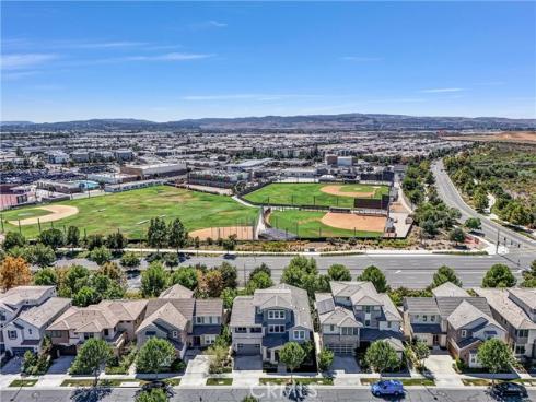 74  Iluna  , Irvine, CA