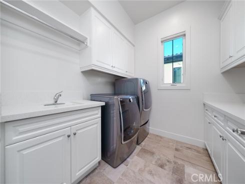 56  Egret  , Irvine, CA