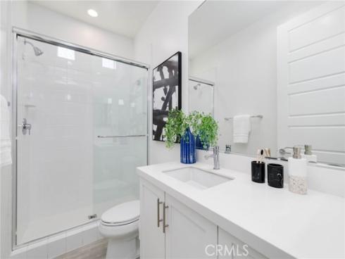 105  Catalyst  , Irvine, CA