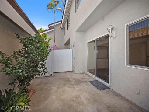 352  Fallingstar  , Irvine, CA