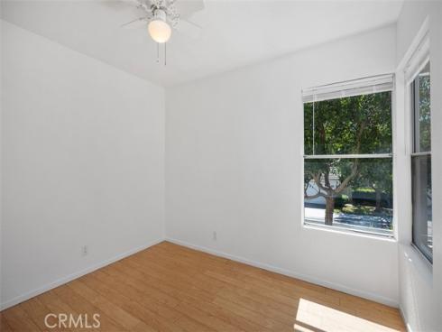 352  Fallingstar  , Irvine, CA