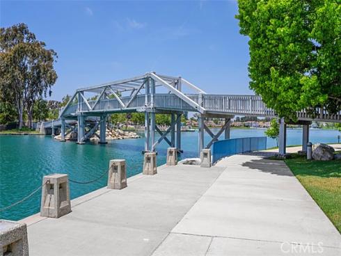 352  Fallingstar  , Irvine, CA