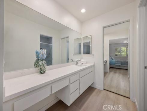 37  Dogwood  , Irvine, CA