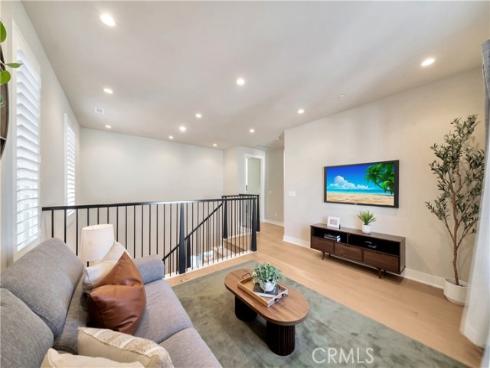 111  Linda Vista  , Irvine, CA