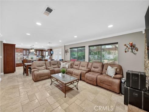 10  Calais  , Irvine, CA