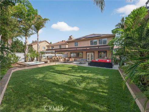 10  Calais  , Irvine, CA