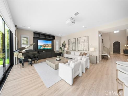 53  Hornbill  , Irvine, CA