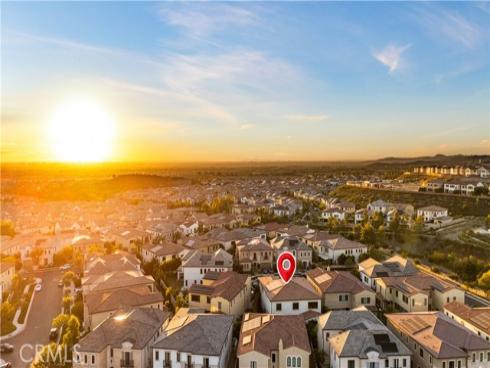 53  Hornbill  , Irvine, CA