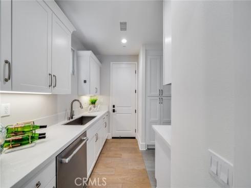 126 Paxton , Irvine, CA