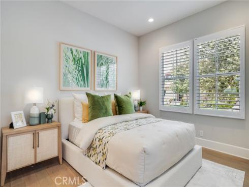 126 Paxton , Irvine, CA