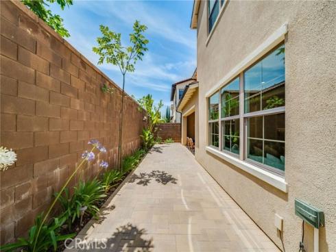 126 Paxton , Irvine, CA