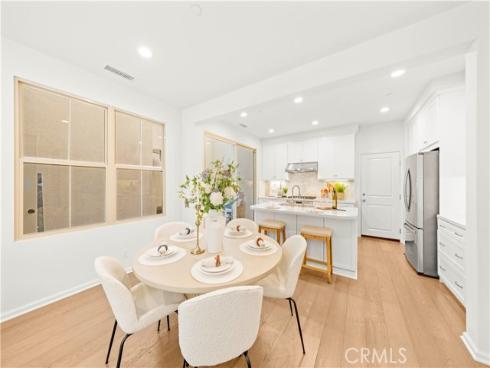 52 Emerald Clover , Irvine, CA