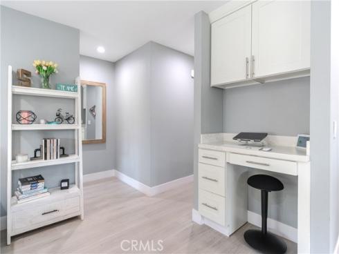 12  Juniper  , Irvine, CA