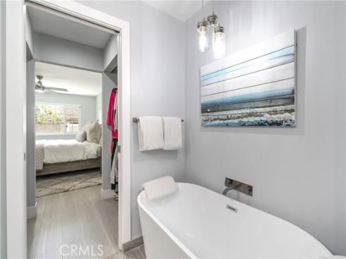 12  Juniper  , Irvine, CA