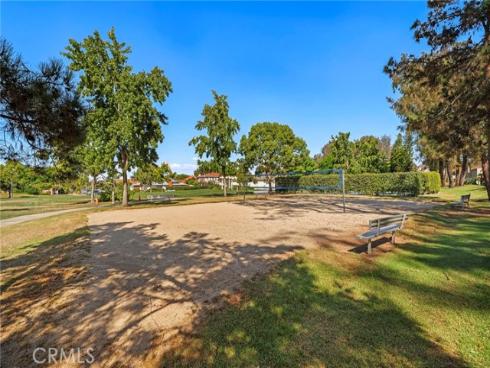 22  Meadowsweet  , Irvine, CA