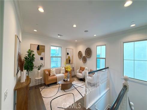 54  Hearst  , Irvine, CA