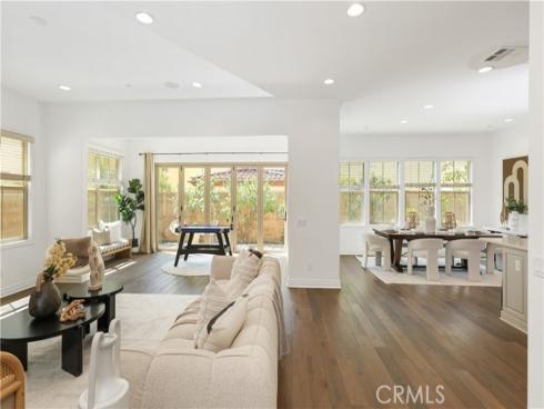 54  Hearst  , Irvine, CA