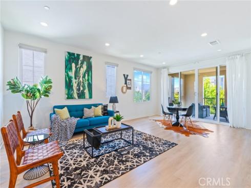 747  Beacon  , Irvine, CA