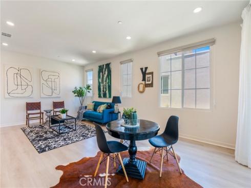 747  Beacon  , Irvine, CA