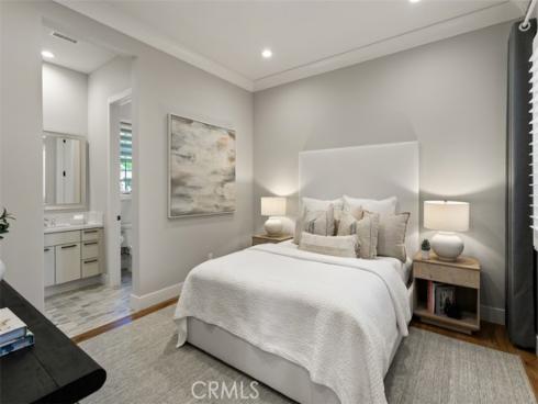 224 Clear Falls , Irvine, CA