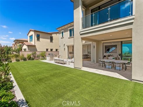 224 Clear Falls , Irvine, CA