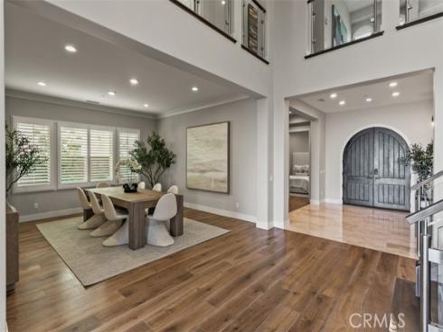 224 Clear Falls , Irvine, CA