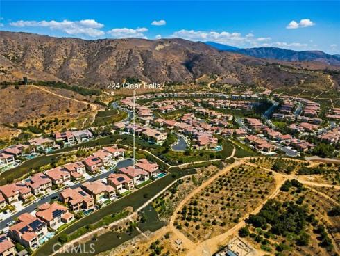 224  Clear Falls  , Irvine, CA