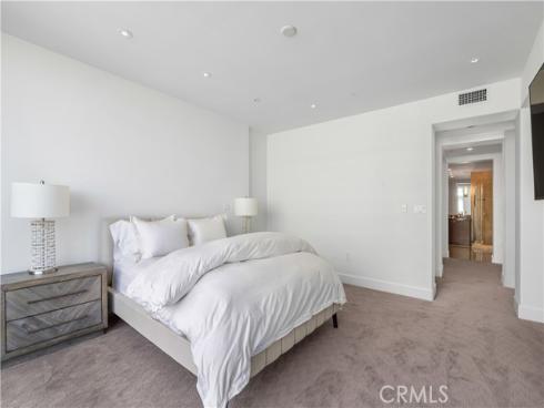 5100  Scholarship  , Irvine, CA