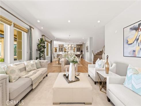 212 Clear Falls , Irvine, CA