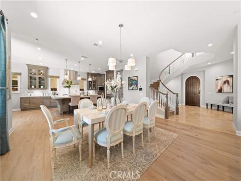 212 Clear Falls , Irvine, CA