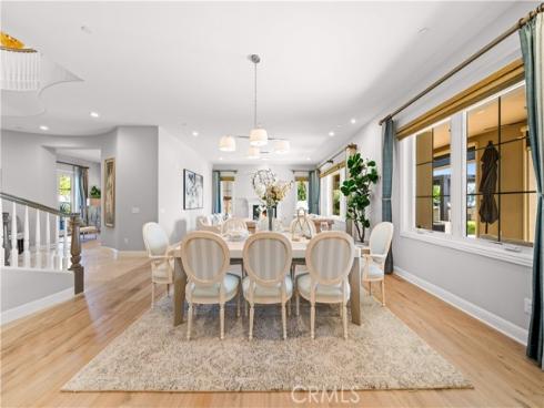 212 Clear Falls , Irvine, CA