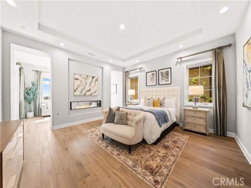 212 Clear Falls , Irvine, CA