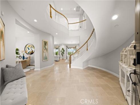 212 Clear Falls , Irvine, CA