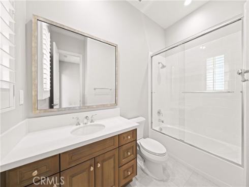 212 Clear Falls , Irvine, CA