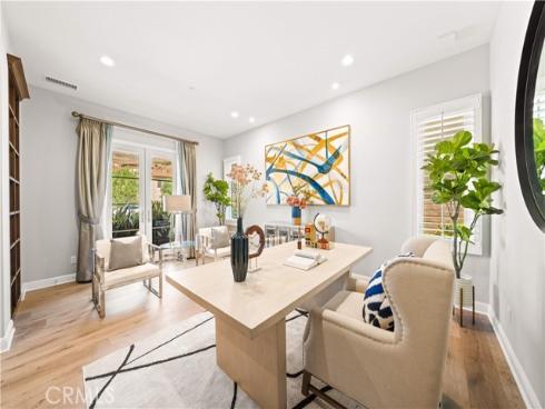 212 Clear Falls , Irvine, CA