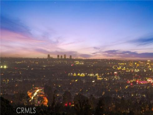 212 Clear Falls , Irvine, CA