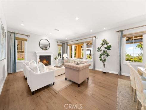 212 Clear Falls , Irvine, CA