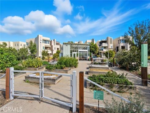 186  Stellar  , Irvine, CA